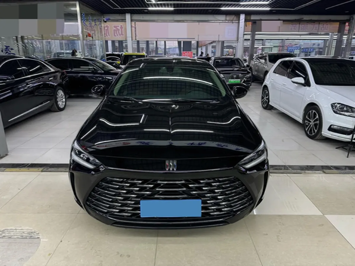 2024 Buick Regal 2.0T 237HP L4 9AT,autocango,china used car exporter,china ev exporter,chinese used car exporter,chinese used ev exporter