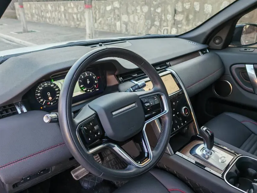 2022 Land Rover Discovery Sport 1.5T 200HP L3 8AT PHEV,autocango,china used car exporter,china ev exporter,chinese used car exporter,chinese used ev exporter