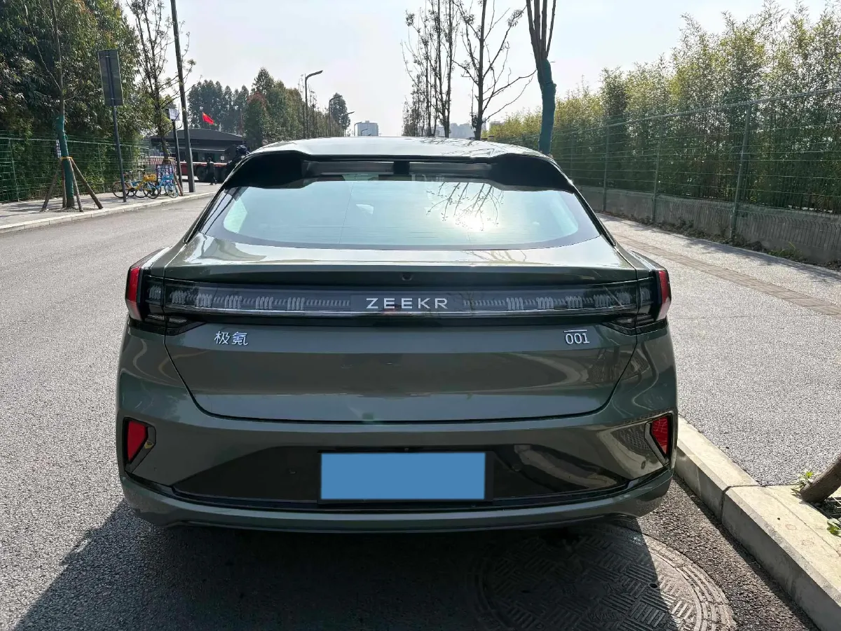 2025 Zeekr 001 BEV 95KWH,autocango,china used car exporter,china ev exporter,chinese used car exporter,chinese used ev exporter