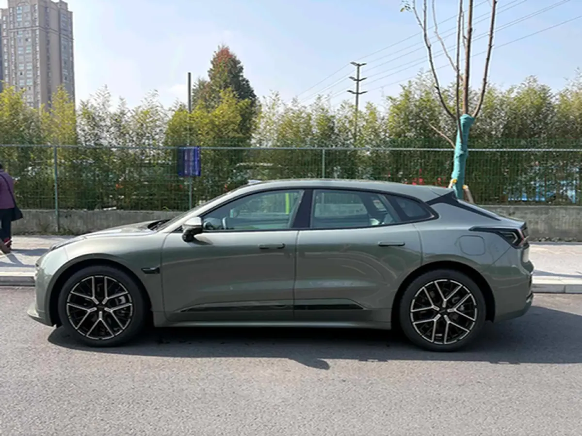 2025 Zeekr 001 BEV 95KWH,autocango,china used car exporter,china ev exporter,chinese used car exporter,chinese used ev exporter