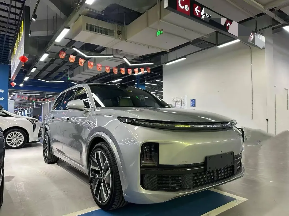 2022 Li L9 Range Extended 154HP REEV 42.6KWH,autocango,china used car exporter,china ev exporter,chinese used car exporter,chinese used ev exporter