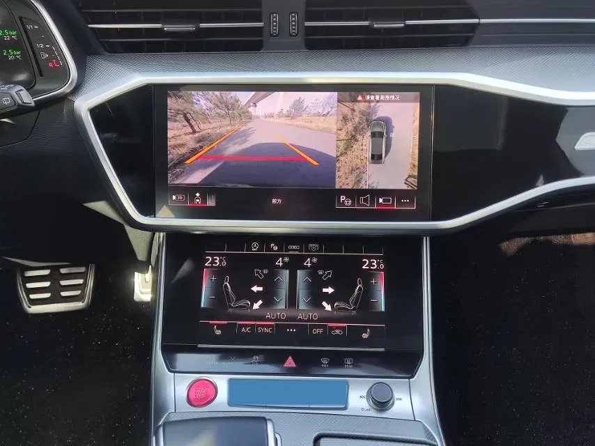 2024 Audi A7L 2.0T 245HP L4 7DCT,autocango,china used car exporter,china ev exporter,chinese used car exporter,chinese used ev exporter