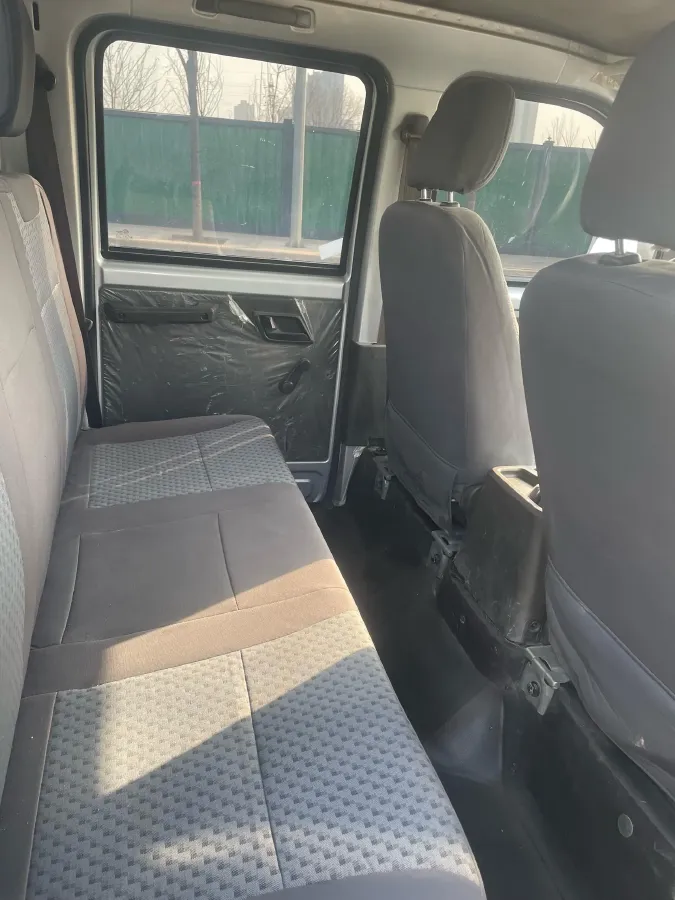 2021 WuLing RongGuang New Truck 1.8L 125HP L4 5MT,autocango,china used car exporter,china ev exporter,chinese used car exporter,chinese used ev exporter