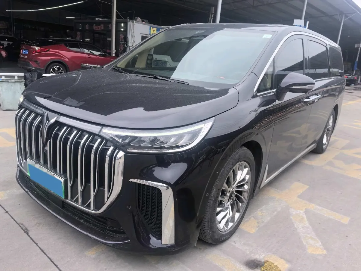 2022 Voyah Dream 1.5T 136HP L4 PHEV 25.57KWH,autocango,china used car exporter,china ev exporter,chinese used car exporter,chinese used ev exporter