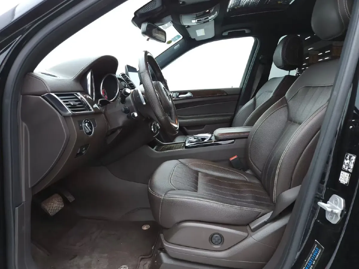 2017 Mercedes-Benz GLS Class 3.0T 333HP V6 9AT,autocango,china used car exporter,china ev exporter,chinese used car exporter,chinese used ev exporter
