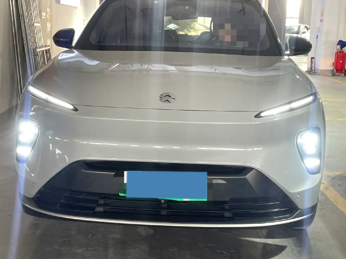 2023 NIO ES8 BEV 100KWH,autocango,china used car exporter,china ev exporter,chinese used car exporter,chinese used ev exporter