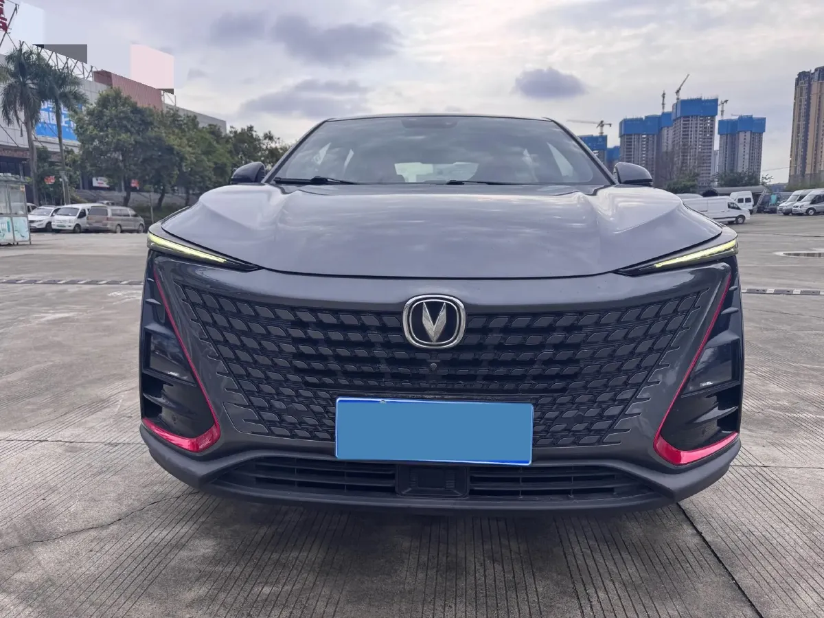2020 ChangAn UNI-T 1.5T 180HP L4 7DCT,autocango,china used car exporter,china ev exporter,chinese used car exporter,chinese used ev exporter