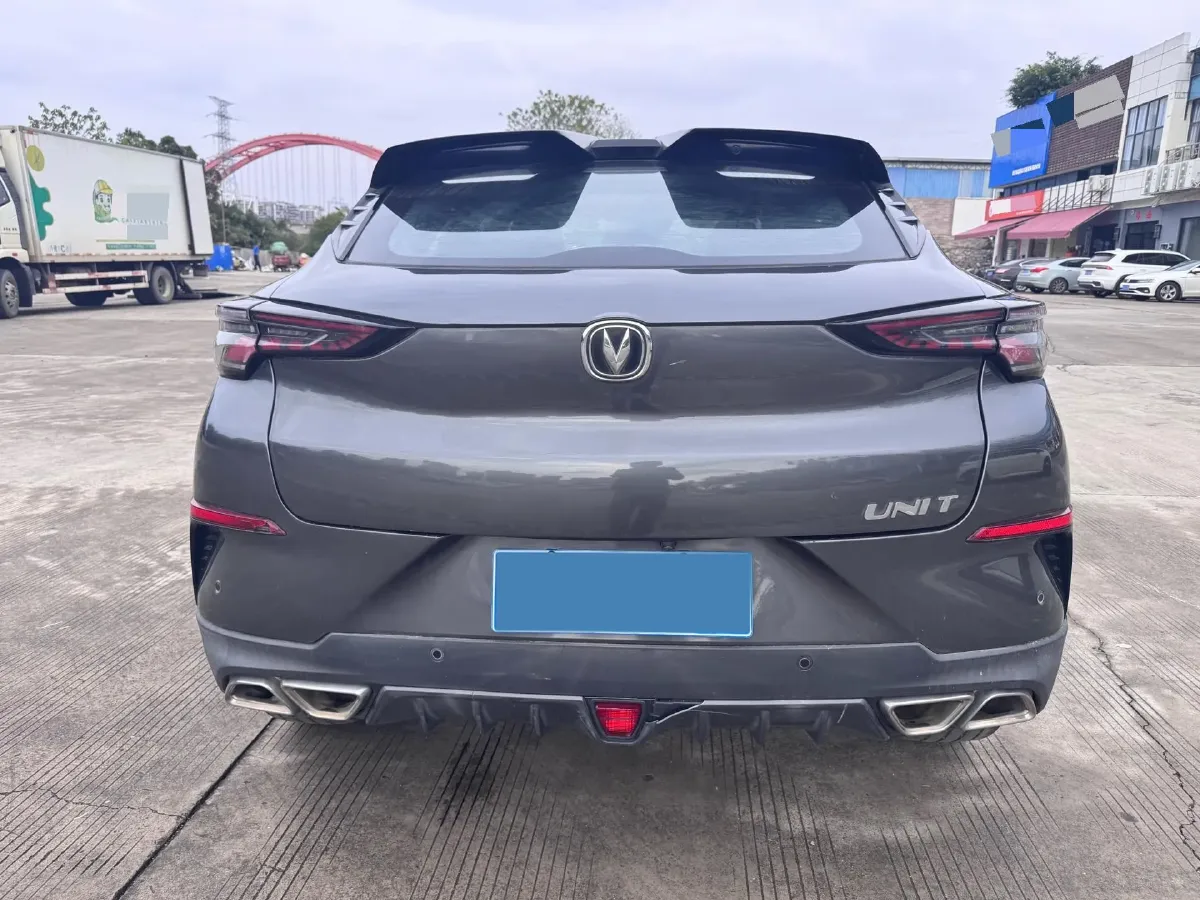 2020 ChangAn UNI-T 1.5T 180HP L4 7DCT,autocango,china used car exporter,china ev exporter,chinese used car exporter,chinese used ev exporter