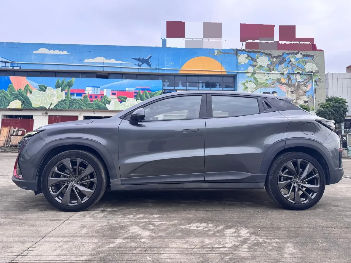 2020 ChangAn UNI-T 1.5T 180HP L4 7DCT,autocango,china used car exporter,china ev exporter,chinese used car exporter,chinese used ev exporter