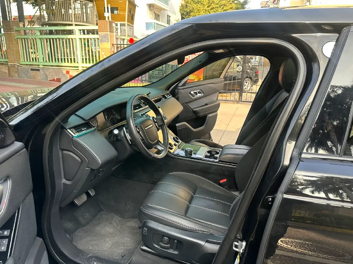 2020 Land Rover Range Rover Velar 3.0T 380HP V6 8AT,autocango,china used car exporter,china ev exporter,chinese used car exporter,chinese used ev exporter