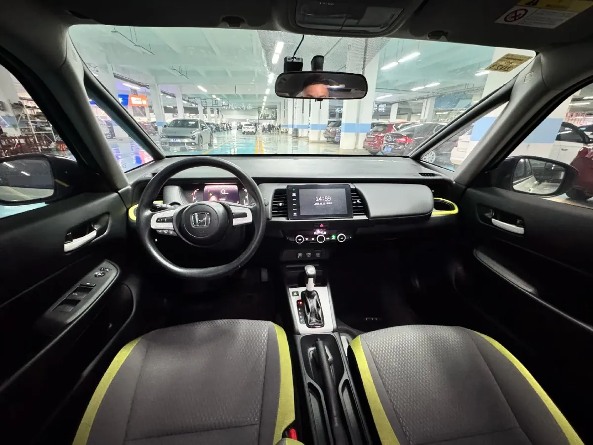 2021 Honda Fit 1.5L 131HP L4 CVT,autocango,china used car exporter,china ev exporter,chinese used car exporter,chinese used ev exporter