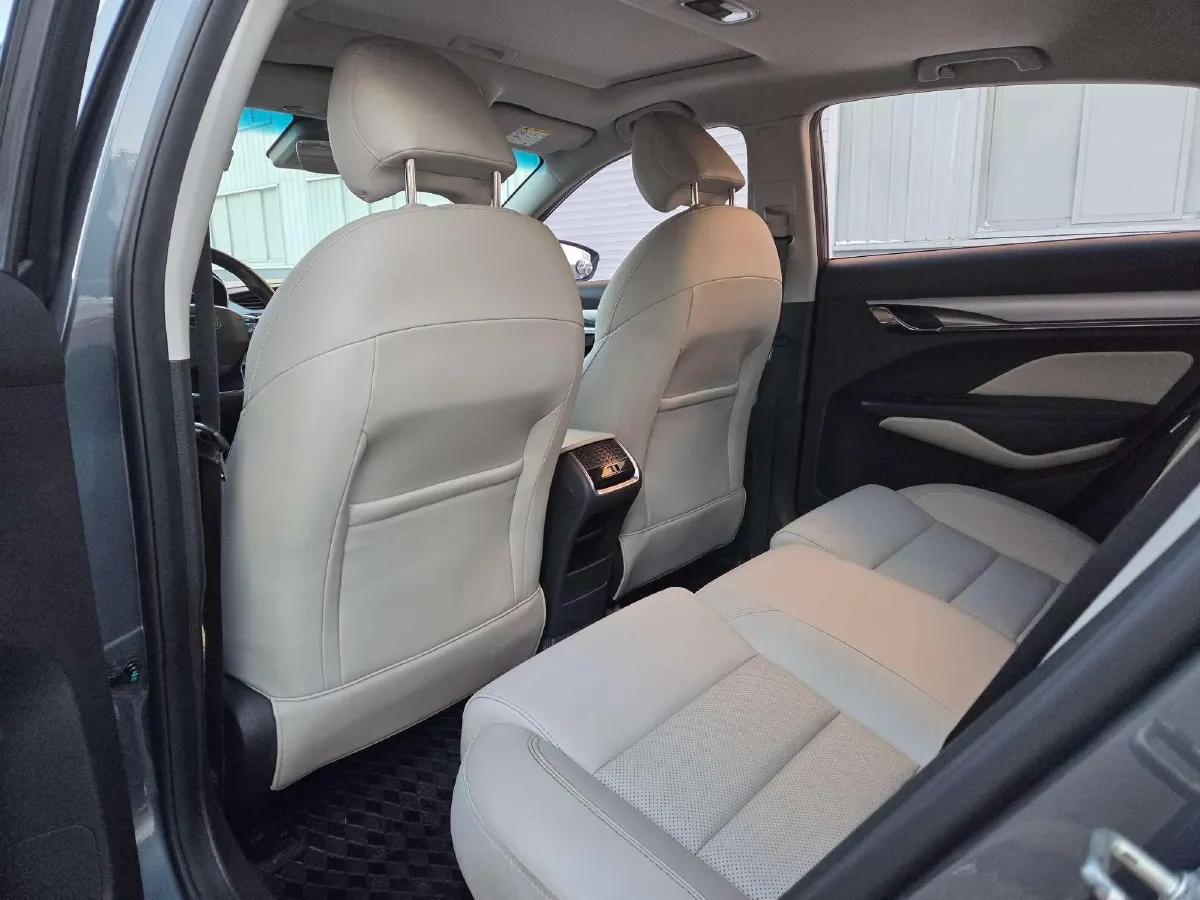 2018 Geely Binray 1.4T 133HP L4 CVT,autocango,china used car exporter,china ev exporter,chinese used car exporter,chinese used ev exporter