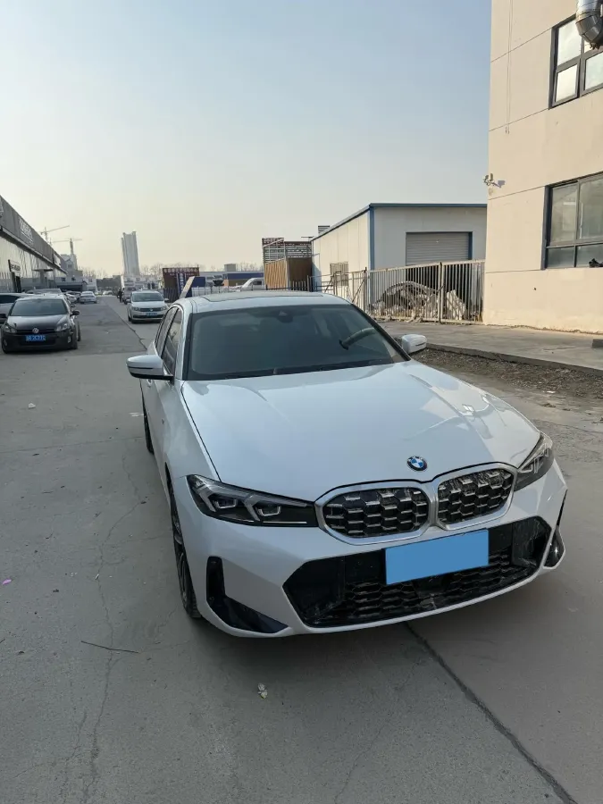 2025 BMW 3 Series 2.0T 184HP L4 8AT,autocango,china used car exporter,china ev exporter,chinese used car exporter,chinese used ev exporter