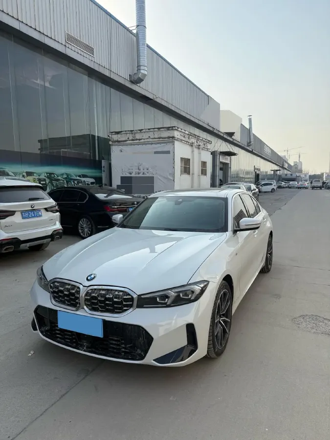 2025 BMW 3 Series 2.0T 184HP L4 8AT,autocango,china used car exporter,china ev exporter,chinese used car exporter,chinese used ev exporter