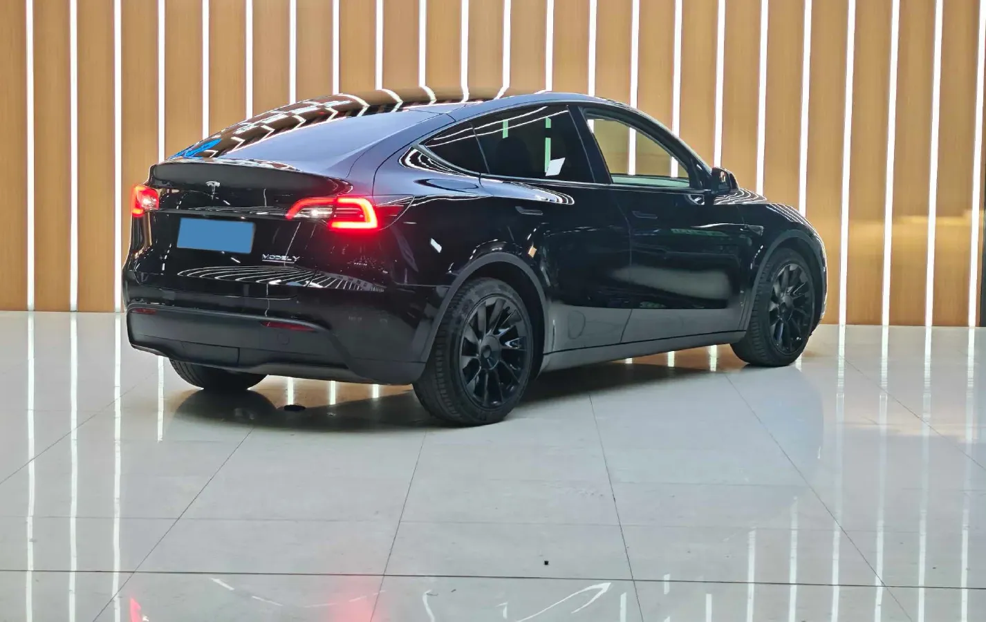 2021 Tesla Model Y BEV 76.8KWH,autocango,china used car exporter,china ev exporter,chinese used car exporter,chinese used ev exporter