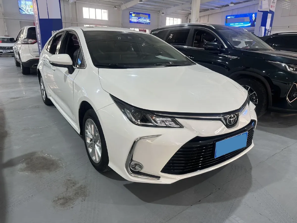 2023 Toyota Corolla 1.2T 116HP L4 CVT,autocango,china used car exporter,china ev exporter,chinese used car exporter,chinese used ev exporter