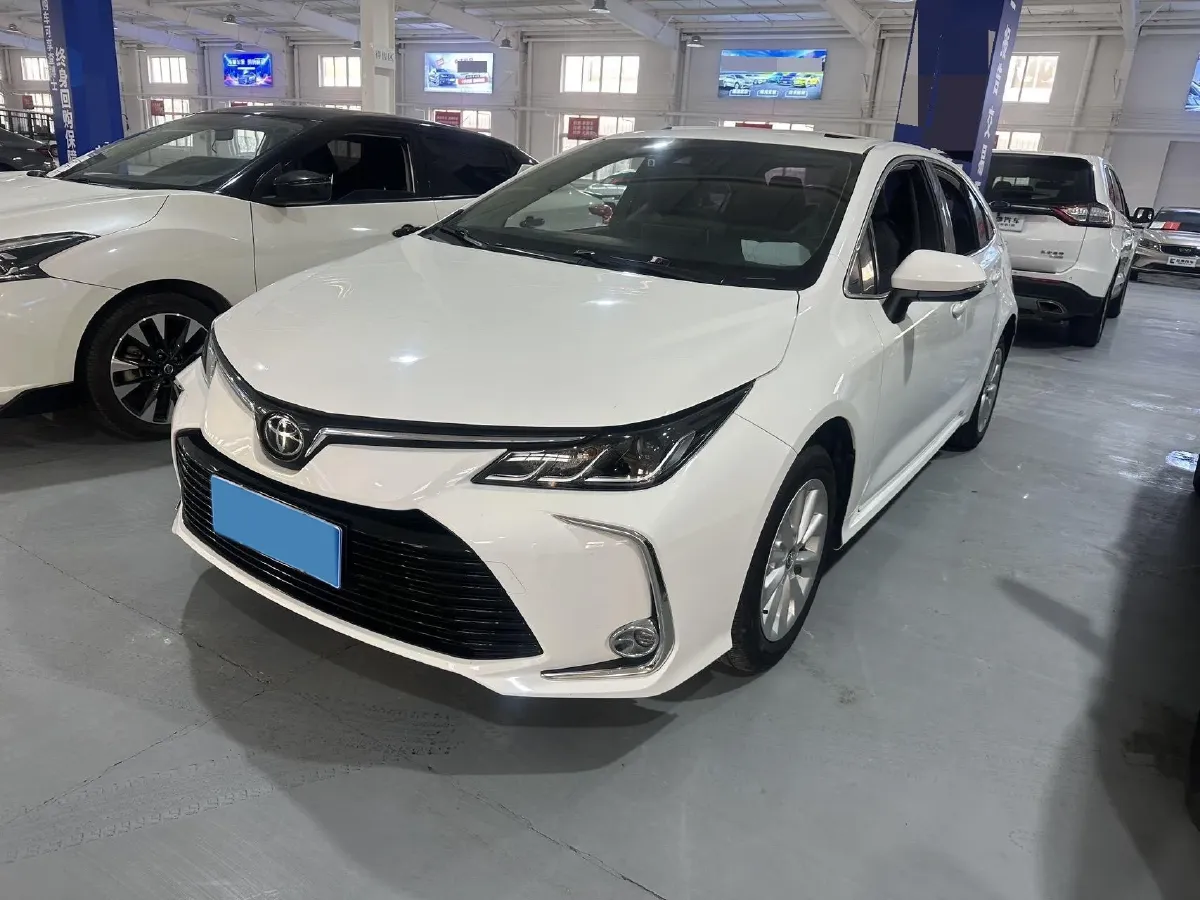 2023 Toyota Corolla 1.2T 116HP L4 CVT,autocango,china used car exporter,china ev exporter,chinese used car exporter,chinese used ev exporter