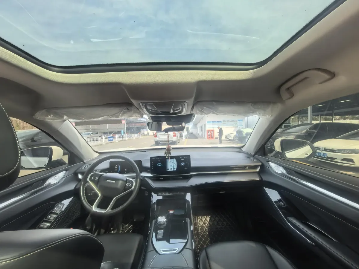 2021 Haval H6 2.0T 211HP L4 7DCT,autocango,china used car exporter,china ev exporter,chinese used car exporter,chinese used ev exporter