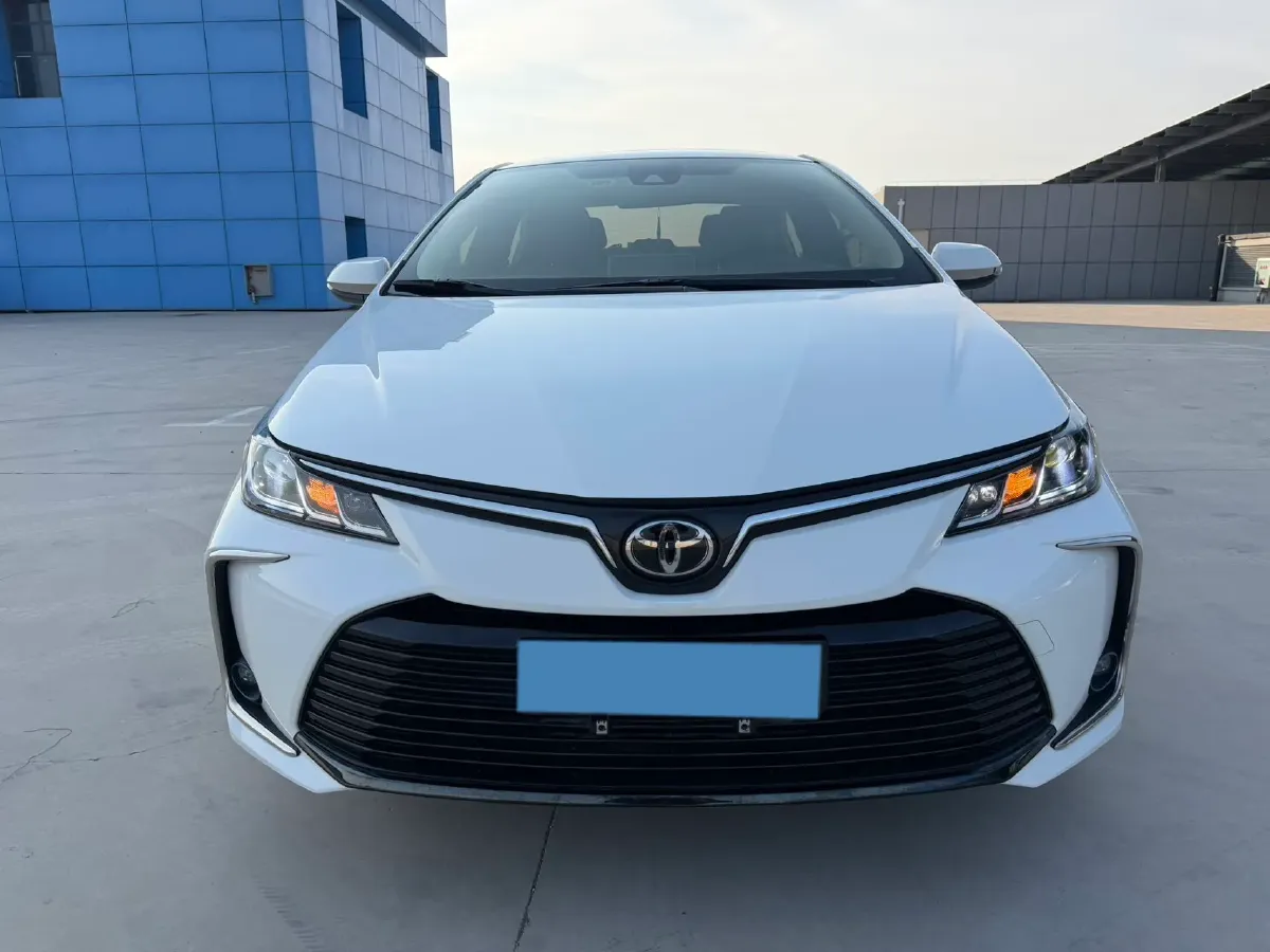 2021 Toyota Corolla 1.2T 116HP L4 CVT,autocango,china used car exporter,china ev exporter,chinese used car exporter,chinese used ev exporter
