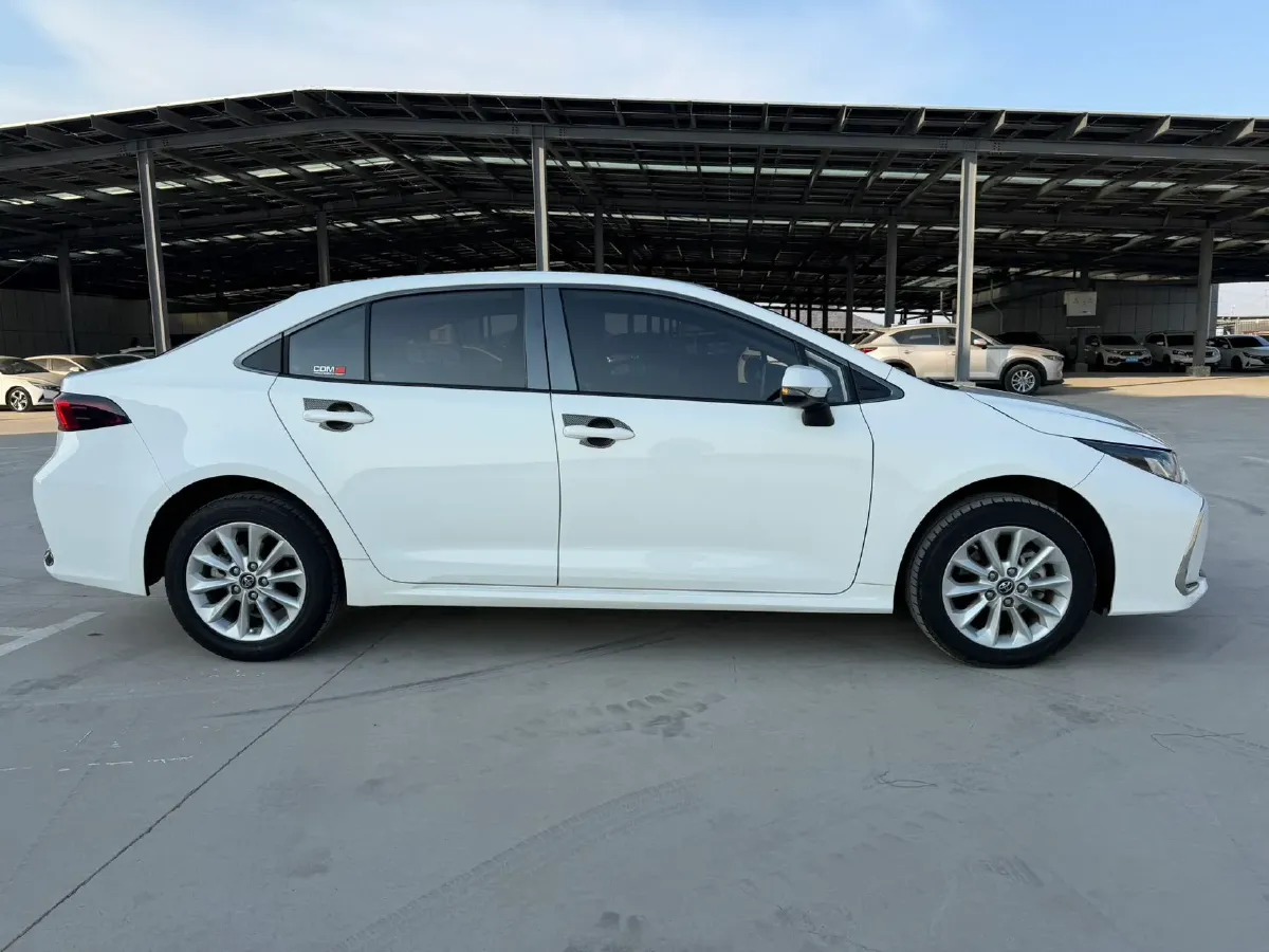 2021 Toyota Corolla 1.2T 116HP L4 CVT,autocango,china used car exporter,china ev exporter,chinese used car exporter,chinese used ev exporter
