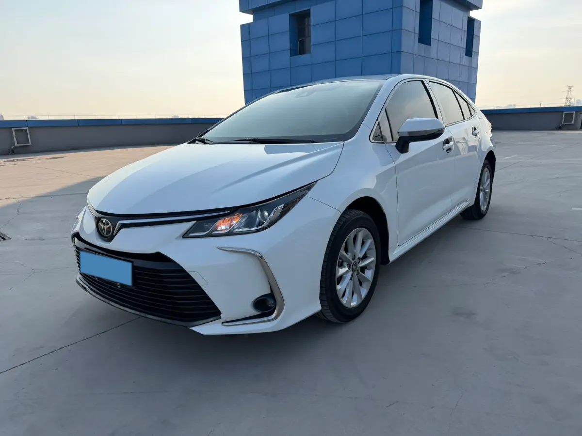 2021 Toyota Corolla 1.2T 116HP L4 CVT,autocango,china used car exporter,china ev exporter,chinese used car exporter,chinese used ev exporter