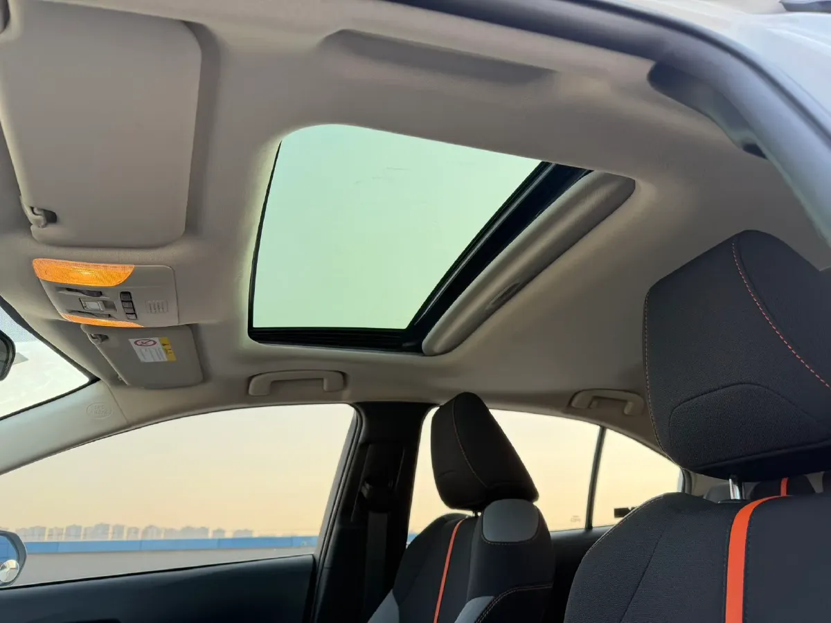 2021 Toyota Corolla 1.2T 116HP L4 CVT,autocango,china used car exporter,china ev exporter,chinese used car exporter,chinese used ev exporter