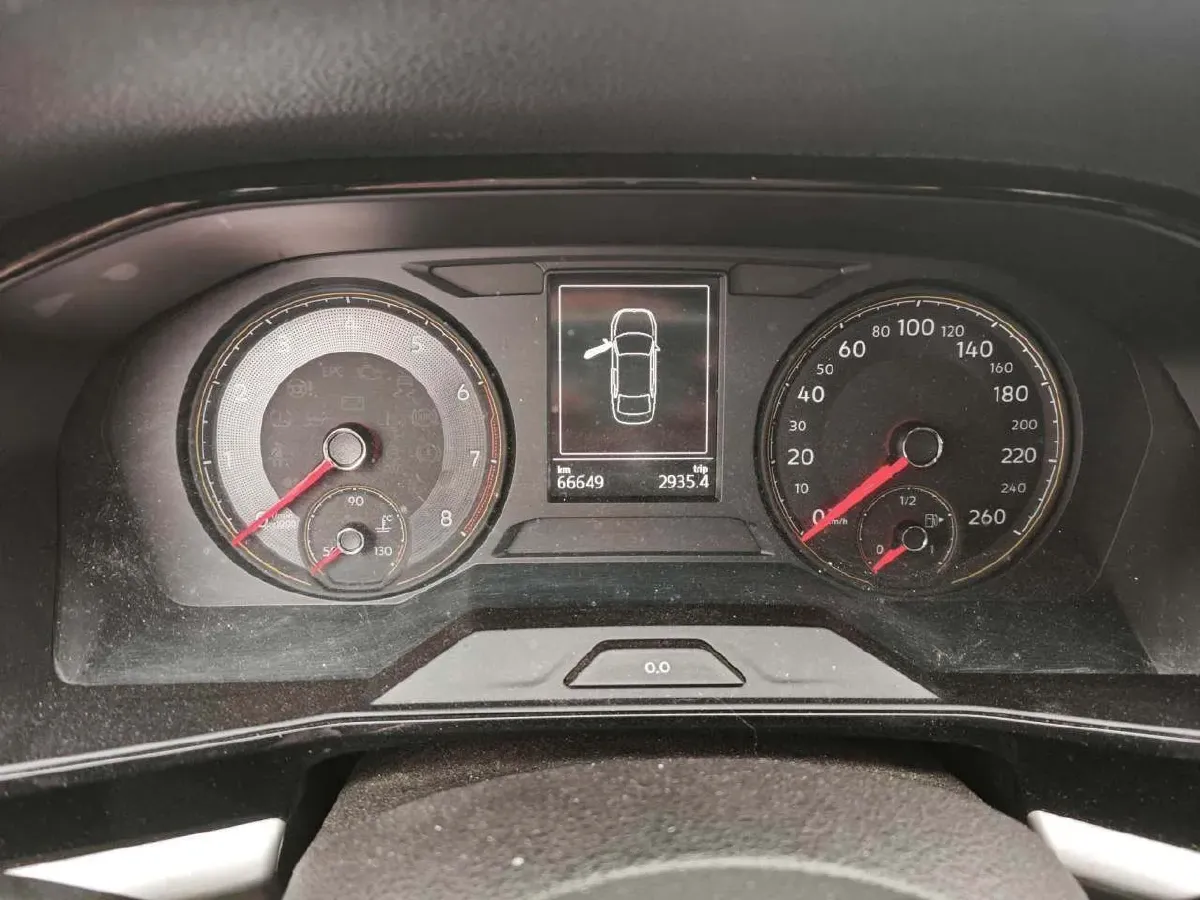 2018 Skoda Karoq 1.4T 150HP L4 7DCT,autocango,china used car exporter,china ev exporter,chinese used car exporter,chinese used ev exporter