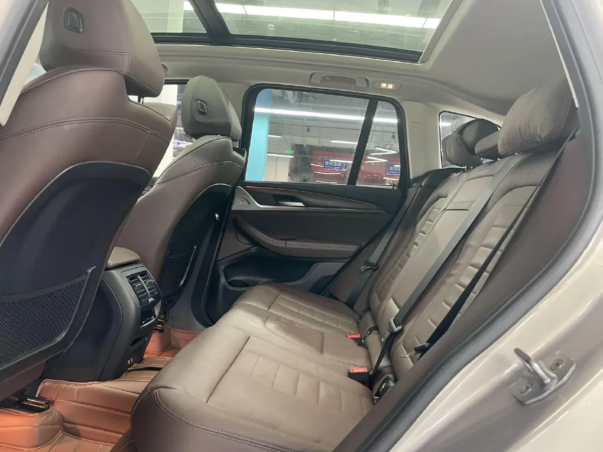 2020 BMW X3 2.0T 224HP L4 8AT,autocango,china used car exporter,china ev exporter,chinese used car exporter,chinese used ev exporter