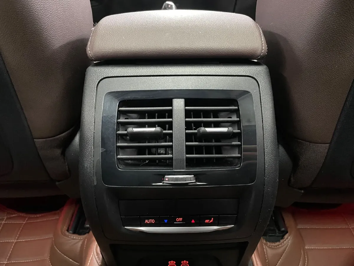 2020 BMW X3 2.0T 224HP L4 8AT,autocango,china used car exporter,china ev exporter,chinese used car exporter,chinese used ev exporter