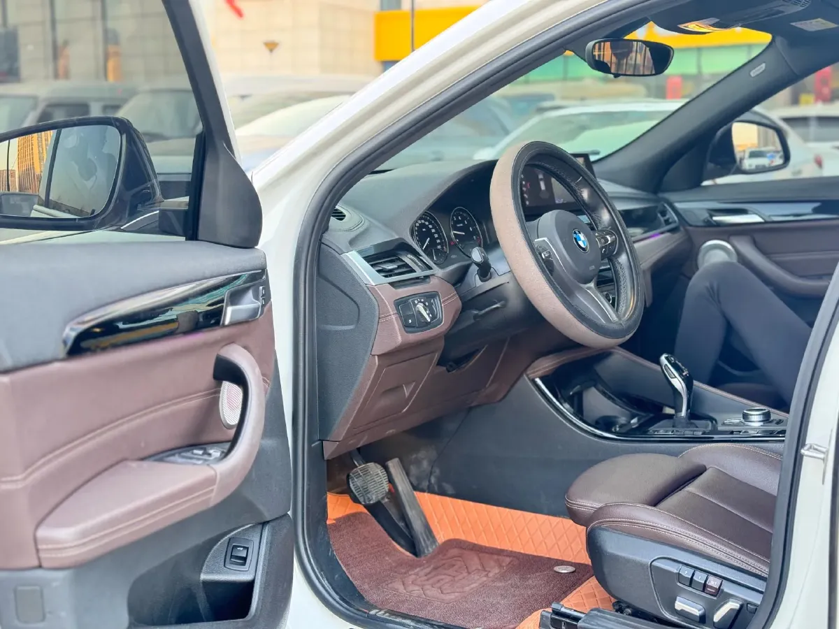 2021 BMW X2 2.0T 192HP L4 7DCT,autocango,china used car exporter,china ev exporter,chinese used car exporter,chinese used ev exporter