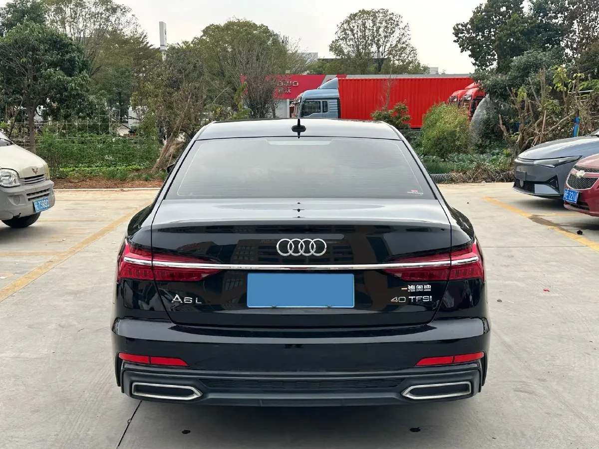 2021 Audi A6L 2.0T 190HP L4 7DCT,autocango,china used car exporter,china ev exporter,chinese used car exporter,chinese used ev exporter