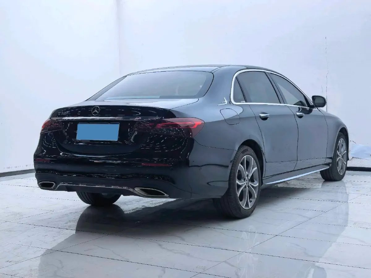 2022 Mercedes-Benz E Class 2.0T 258HP L4 9AT,autocango,china used car exporter,china ev exporter,chinese used car exporter,chinese used ev exporter