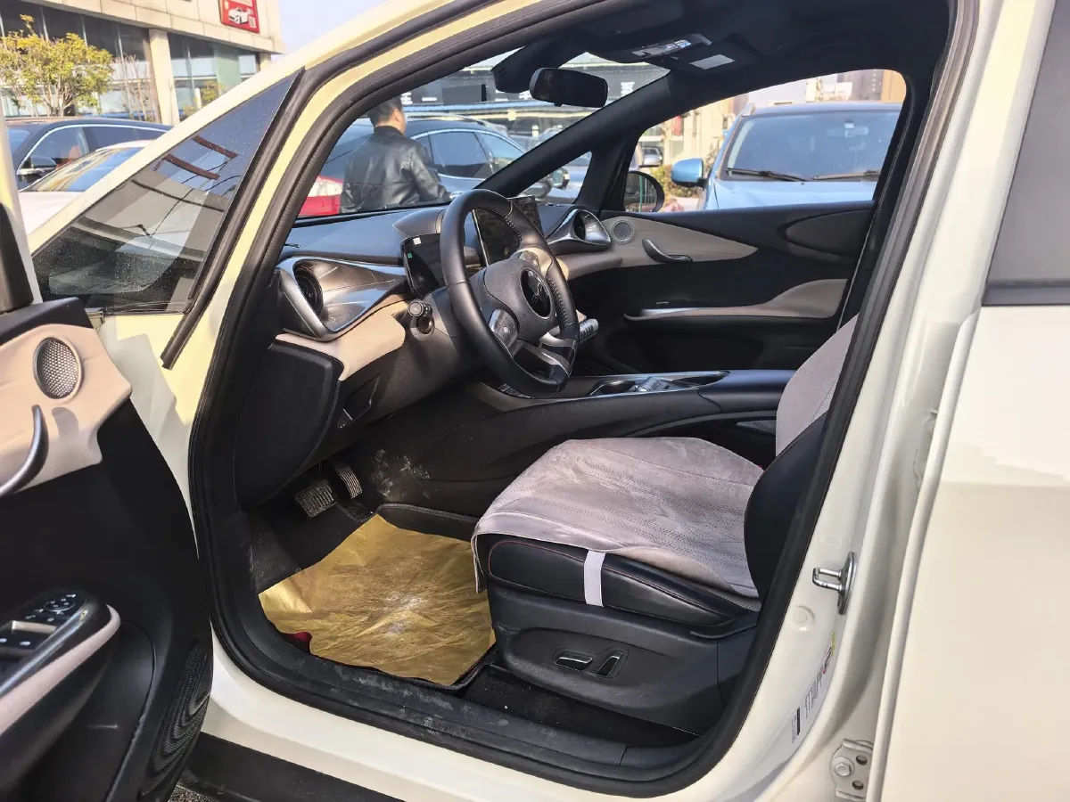 2024 BYD Dolphin BEV 44.928KWH,autocango,china used car exporter,china ev exporter,chinese used car exporter,chinese used ev exporter