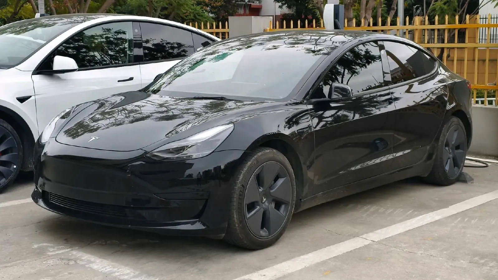 2021 Tesla Model 3 BEV 55KWH,autocango,china used car exporter,china ev exporter,chinese used car exporter,chinese used ev exporter