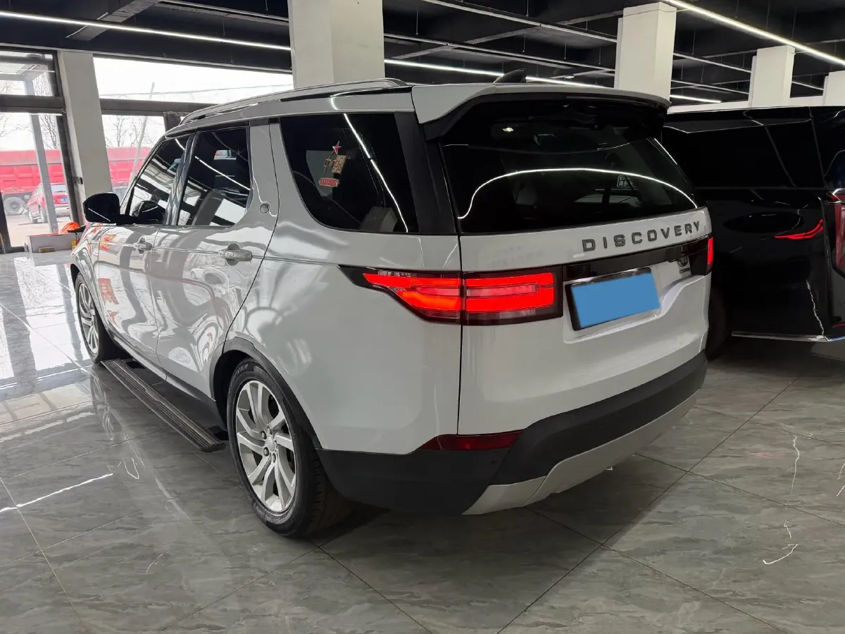 2018 Land Rover Discovery 3.0T 340HP V6 8AT,autocango,china used car exporter,china ev exporter,chinese used car exporter,chinese used ev exporter