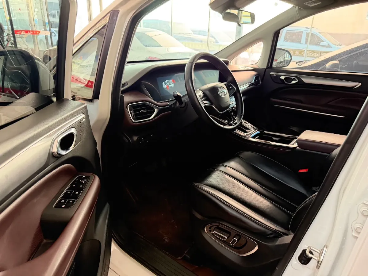 2023 GAC Trumpchi M6 1.5T 177HP L4 7DCT,autocango,china used car exporter,china ev exporter,chinese used car exporter,chinese used ev exporter