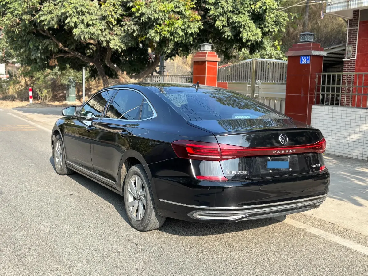 2023 Volkswagen Passat 1.4T 150HP L4 7DCT,autocango,china used car exporter,china ev exporter,chinese used car exporter,chinese used ev exporter