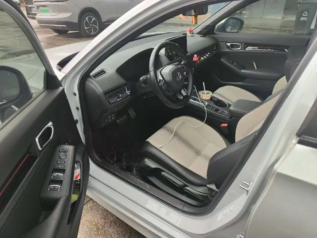 2023 Honda Civic 2.0L 143HP L4 E-CVT Hybrid,autocango,china used car exporter,china ev exporter,chinese used car exporter,chinese used ev exporter
