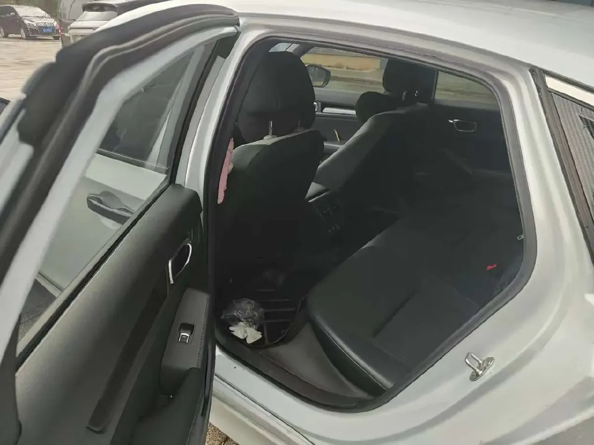 2023 Honda Civic 2.0L 143HP L4 E-CVT Hybrid,autocango,china used car exporter,china ev exporter,chinese used car exporter,chinese used ev exporter