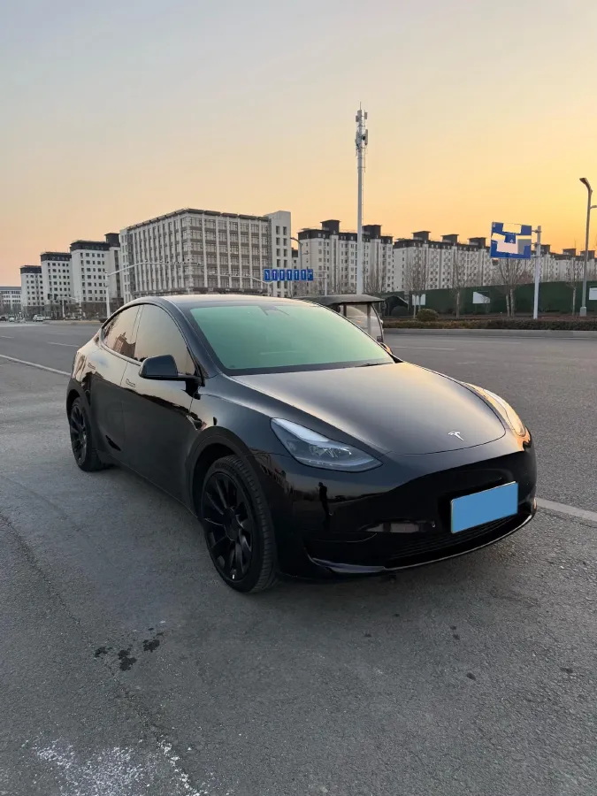 2022 Tesla Model Y BEV 60KWH,autocango,china used car exporter,china ev exporter,chinese used car exporter,chinese used ev exporter