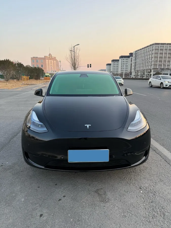 2022 Tesla Model Y BEV 60KWH,autocango,china used car exporter,china ev exporter,chinese used car exporter,chinese used ev exporter