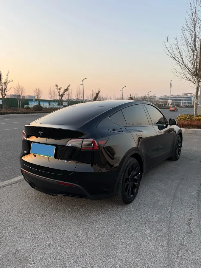 2022 Tesla Model Y BEV 60KWH,autocango,china used car exporter,china ev exporter,chinese used car exporter,chinese used ev exporter