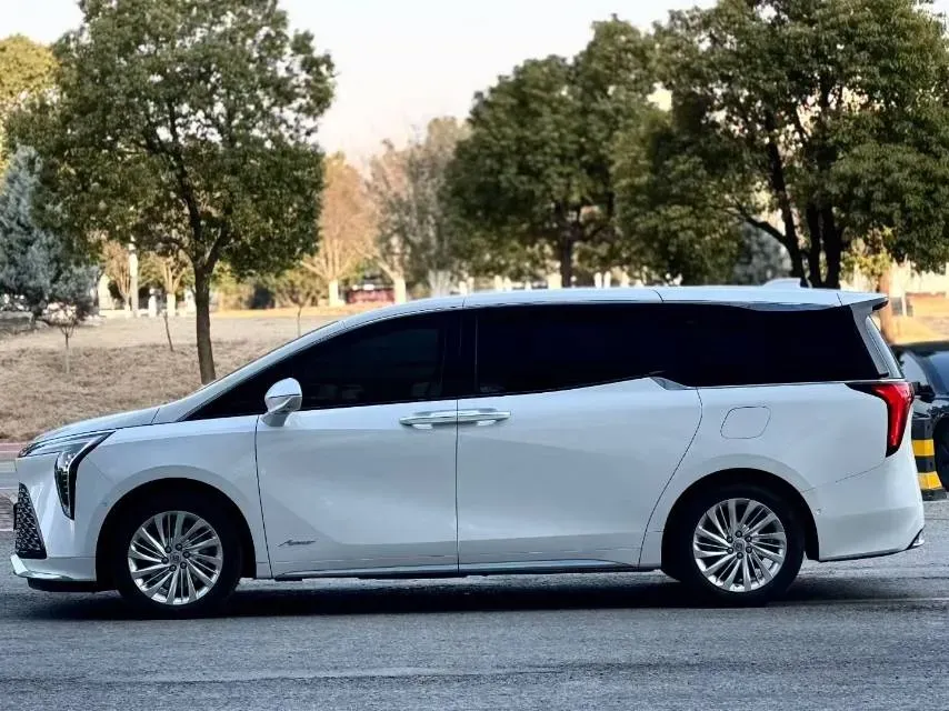 2025 Buick Century 2.0T 237HP L4 9AT,autocango,china used car exporter,china ev exporter,chinese used car exporter,chinese used ev exporter