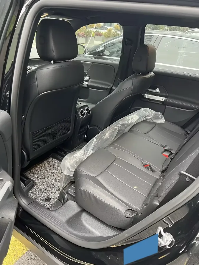 2020 Mercedes-Benz GLC Class 2.0T 258HP L4 9AT,autocango,china used car exporter,china ev exporter,chinese used car exporter,chinese used ev exporter