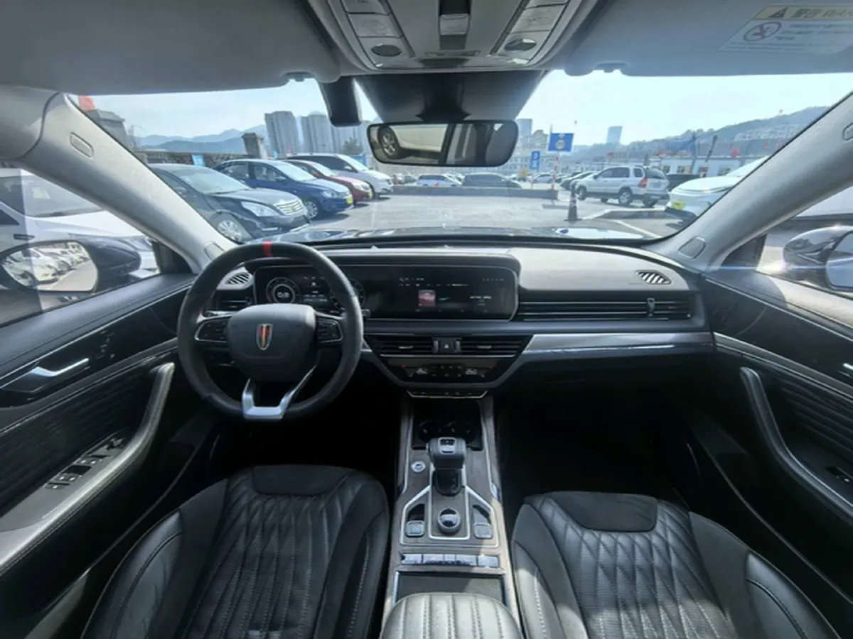 2022 HongQi HS5 2.0T 224HP L4 6AT,autocango,china used car exporter,china ev exporter,chinese used car exporter,chinese used ev exporter