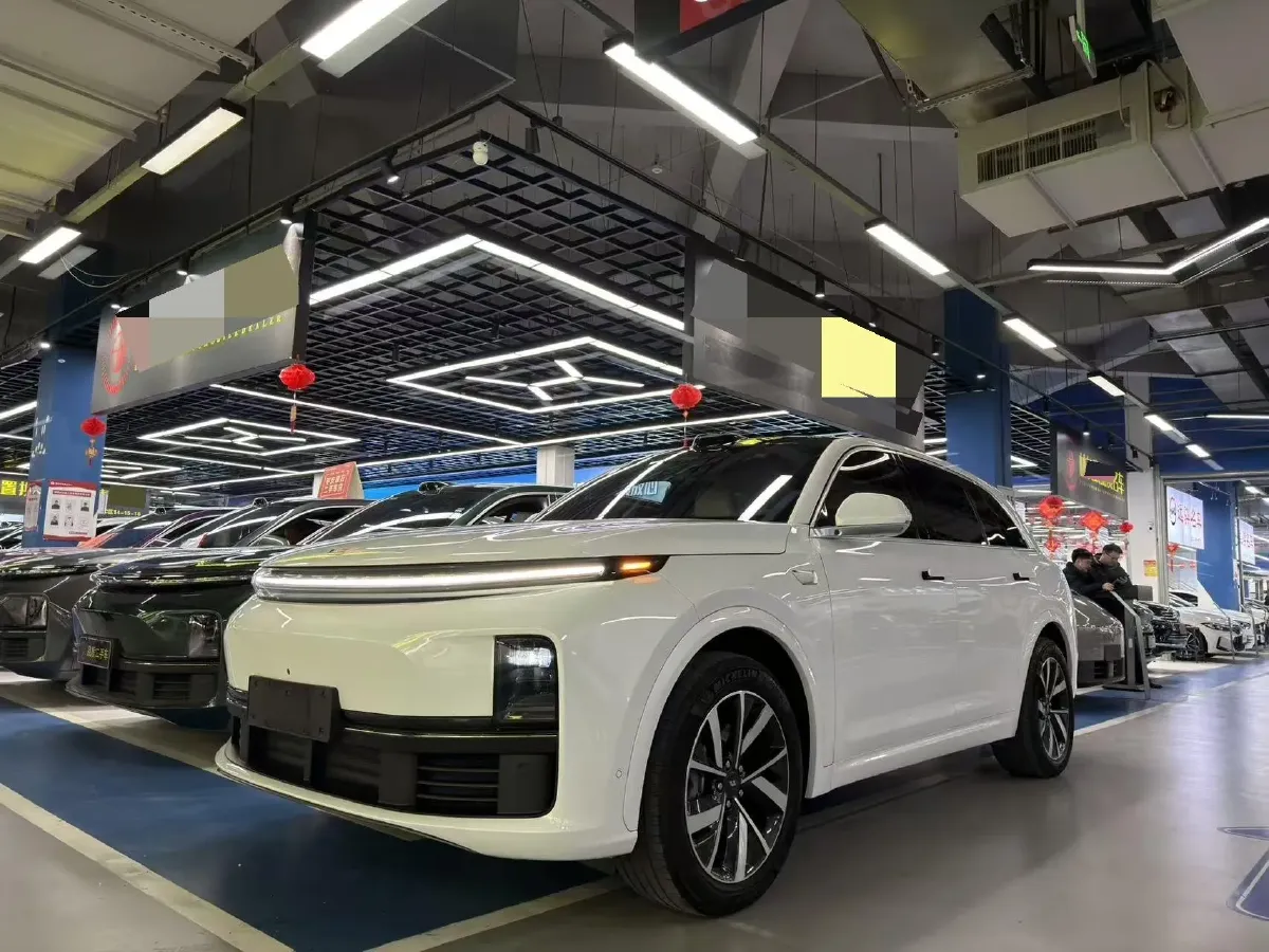 2023 Li L7 Range Extended 154HP REEV 40.9KWH,autocango,china used car exporter,china ev exporter,chinese used car exporter,chinese used ev exporter