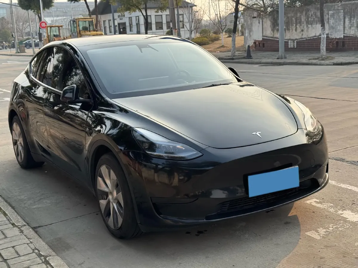 2022 Tesla Model Y BEV 60KWH,autocango,china used car exporter,china ev exporter,chinese used car exporter,chinese used ev exporter