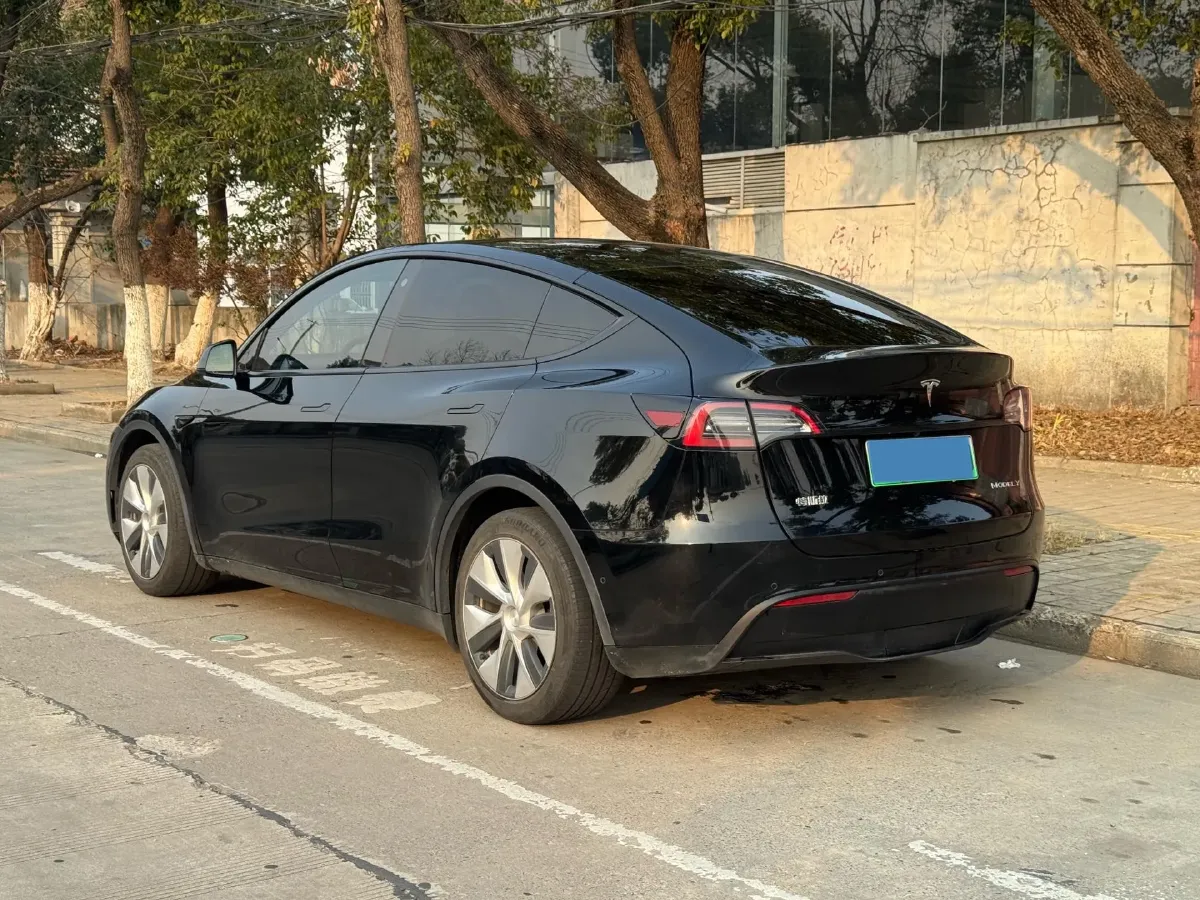2022 Tesla Model Y BEV 60KWH,autocango,china used car exporter,china ev exporter,chinese used car exporter,chinese used ev exporter