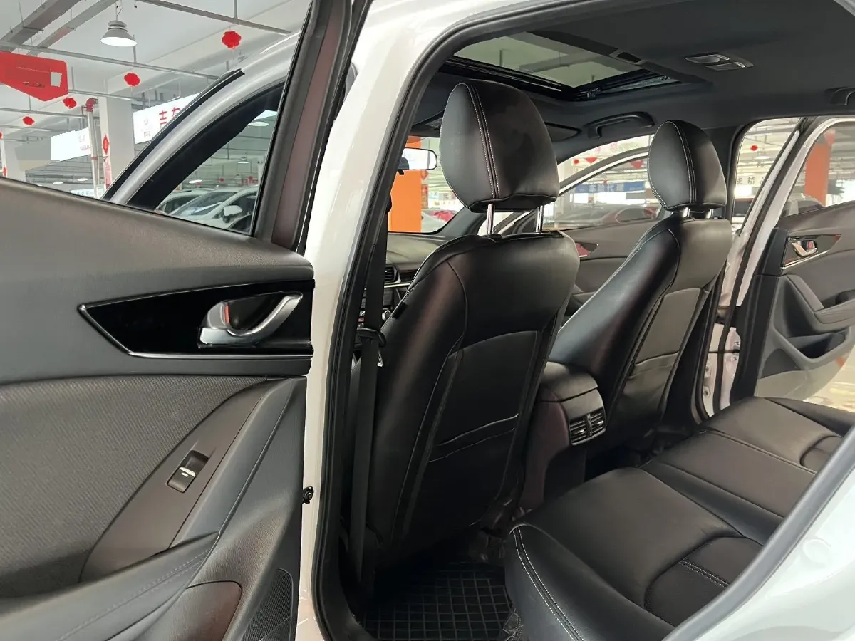 2021 Mazda CX-4 2.0L 158HP L4 6AT,autocango,china used car exporter,china ev exporter,chinese used car exporter,chinese used ev exporter