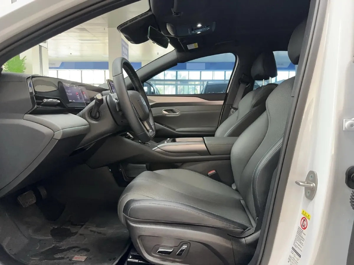 2025 BYD QinL BEV,autocango,china used car exporter,china ev exporter,chinese used car exporter,chinese used ev exporter